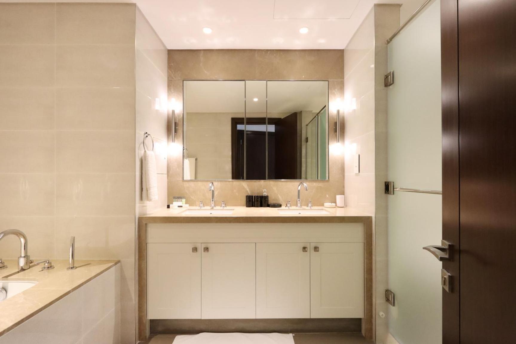 شقة Spectacular 2br With Burj Fountain Views دبي