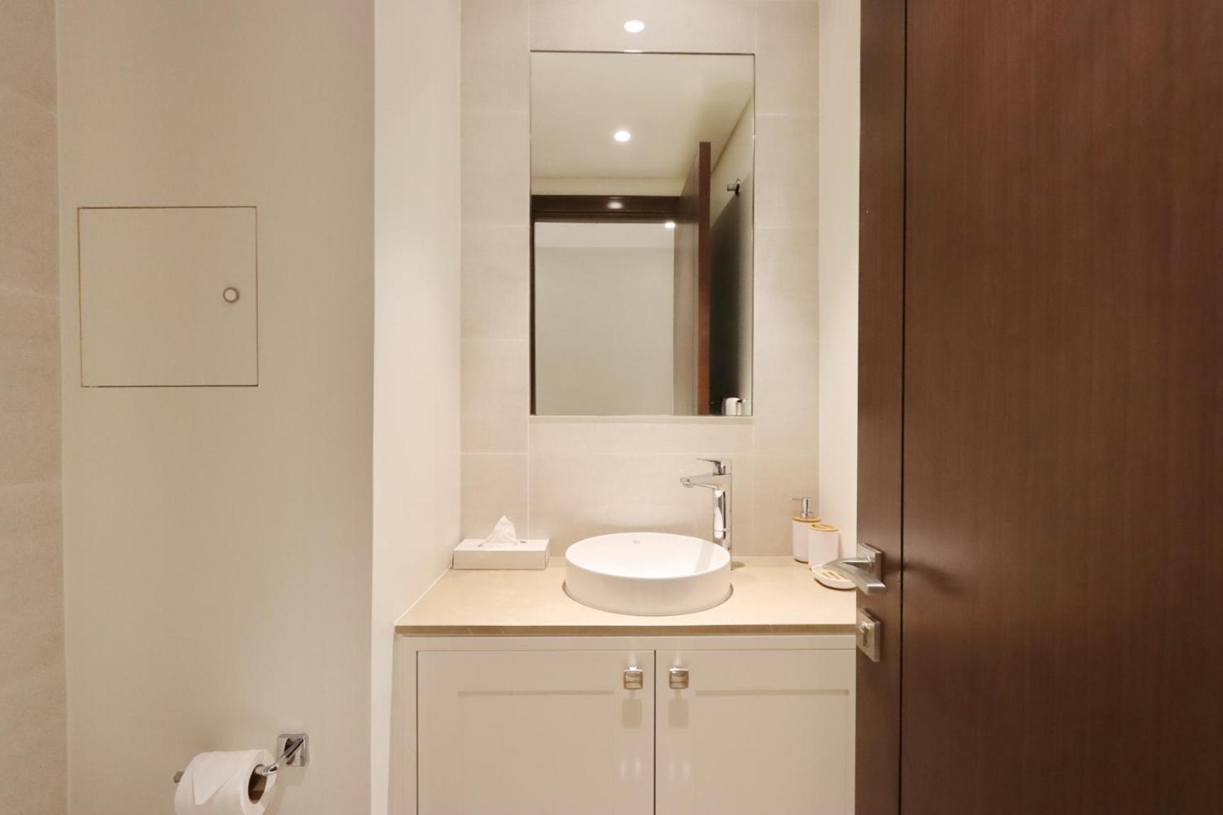 Spectacular 2br With Burj Fountain Views * دبي